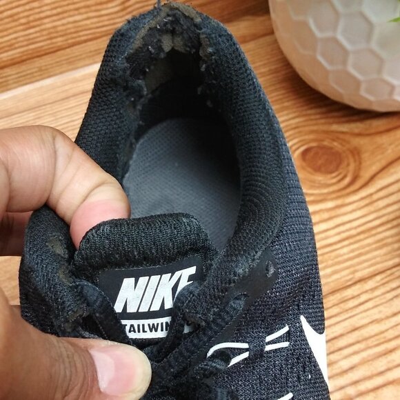 NIKE Air Max Tailwind 8 Running Sneakers from Finish Line Women size 7.5 - Picture 9 of 12